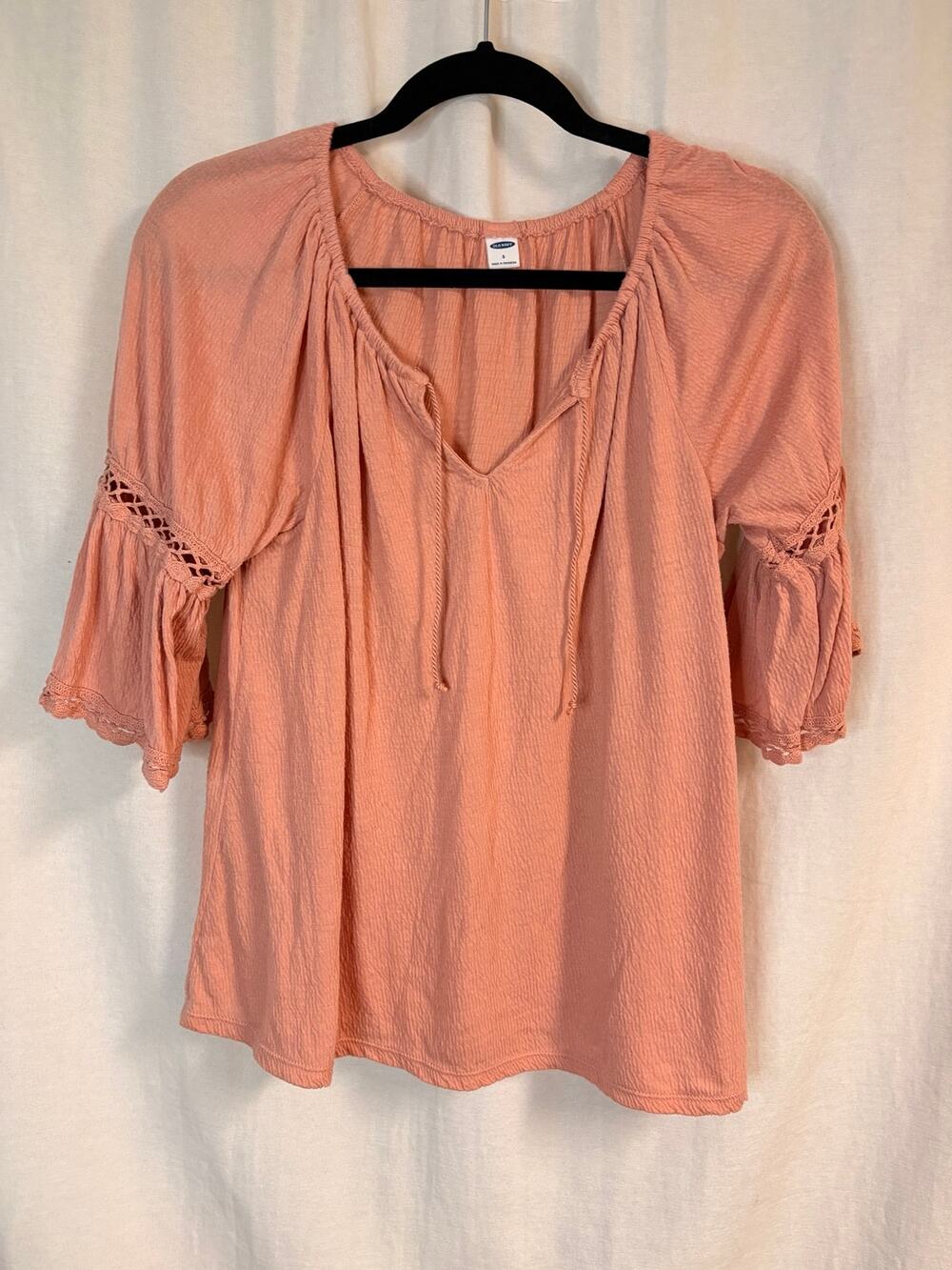 Old Navy Boho Peasant Blouse Small Coral Bell Sleeve Crochet Lace Top